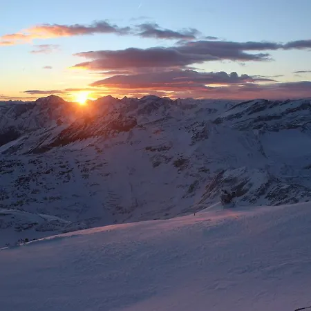 Christiane アパート *